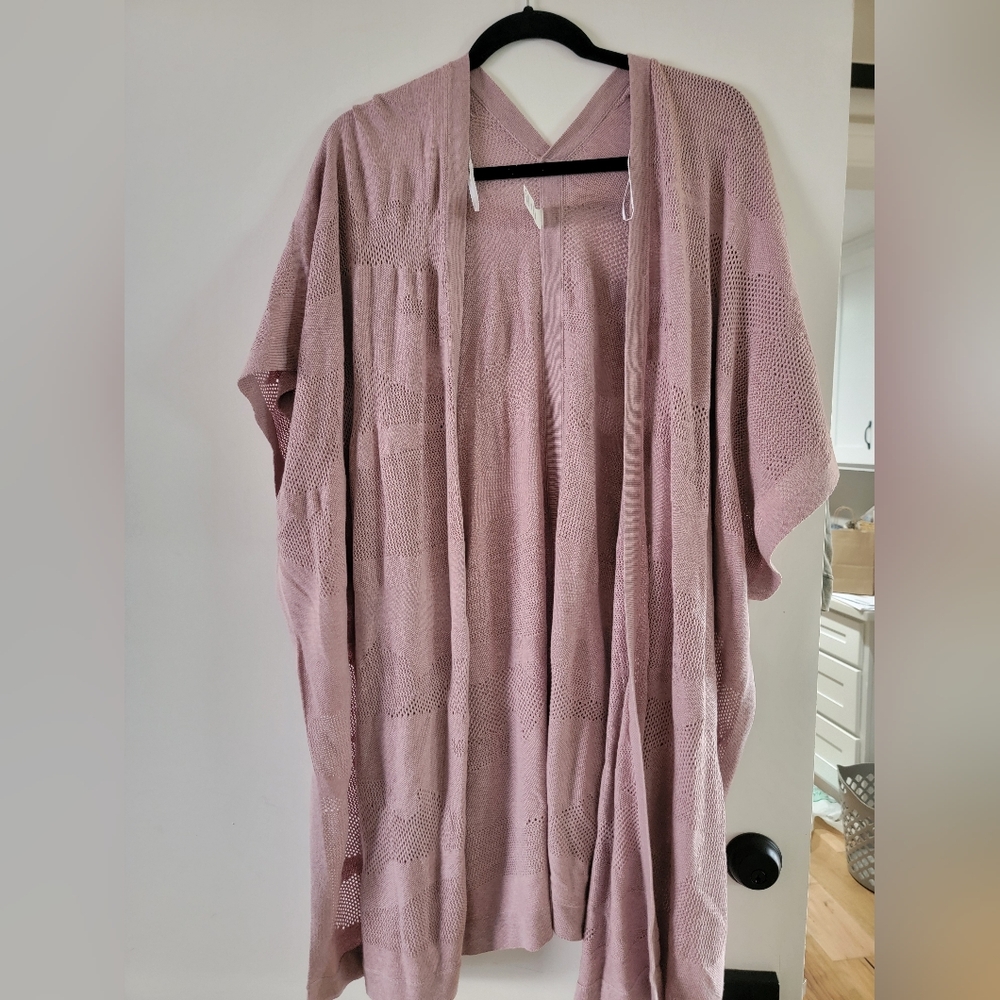 Lululemon One Size Pink Knit Poncho